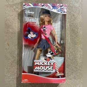 Mattel Disney 2004 Mickey Mouse Barbie W/ Key Chain